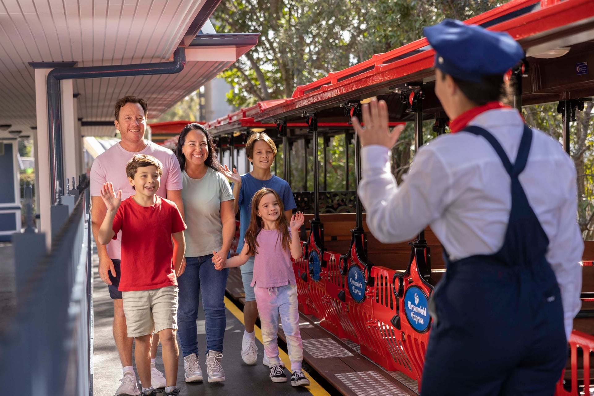Dreamworld Express - Family