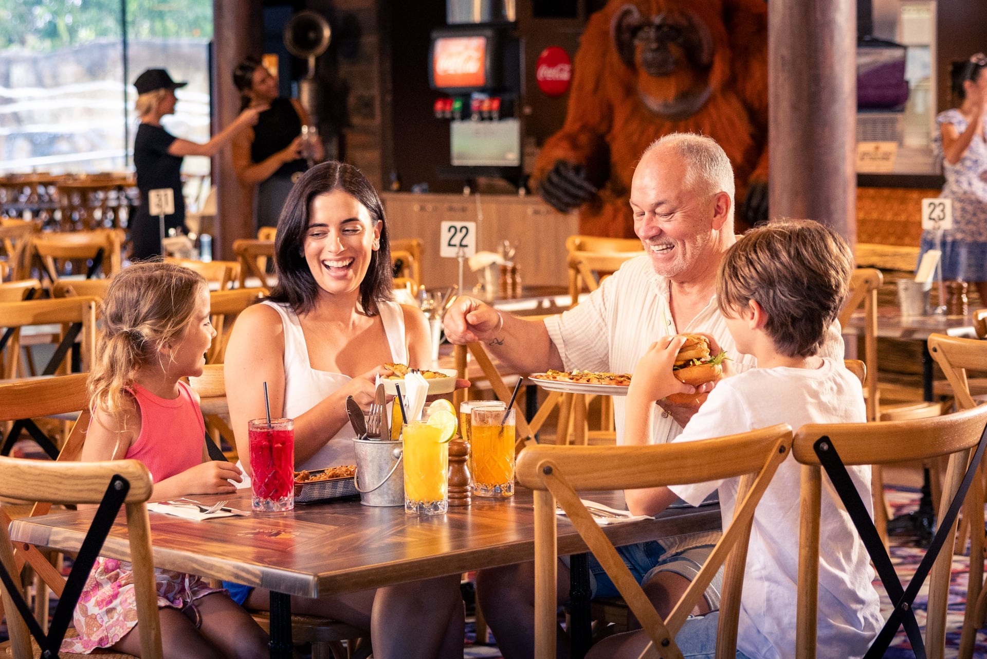 janes rivertown restaurant family